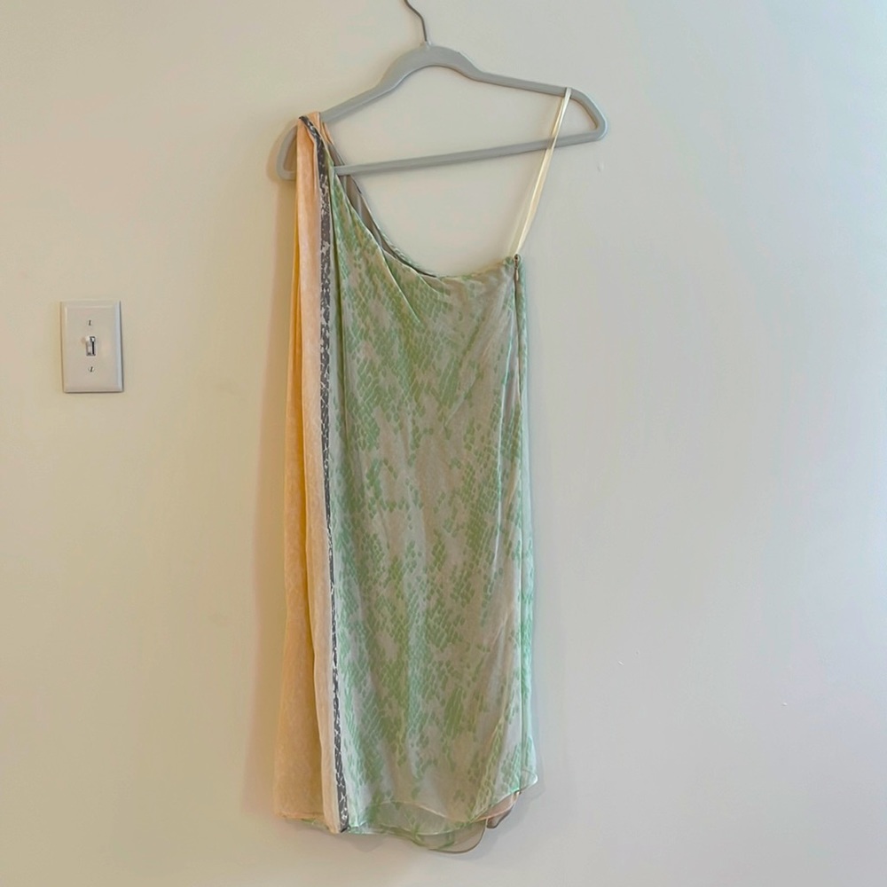 Diane von Furstenberg Chiffon one shoulder dress